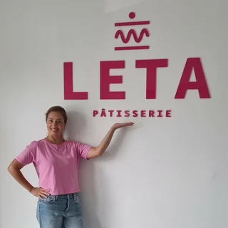 Leta Acrylglaslogo direkt online bestellen