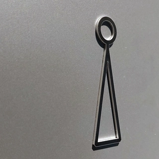 Eloxierte Aluminiumzuschnitte in verschiedenen Größen, ideal für langlebige und korrosionsbeständige Anwendungen in verschiedenen Projekten.