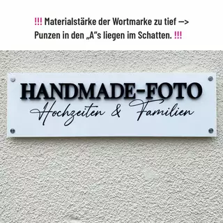3D Buchstaben direktverklebt auch einem Schild im Außenbereich 