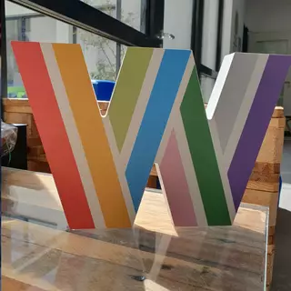 Bunt bedruckter Hartschaum 3D Buchstabe